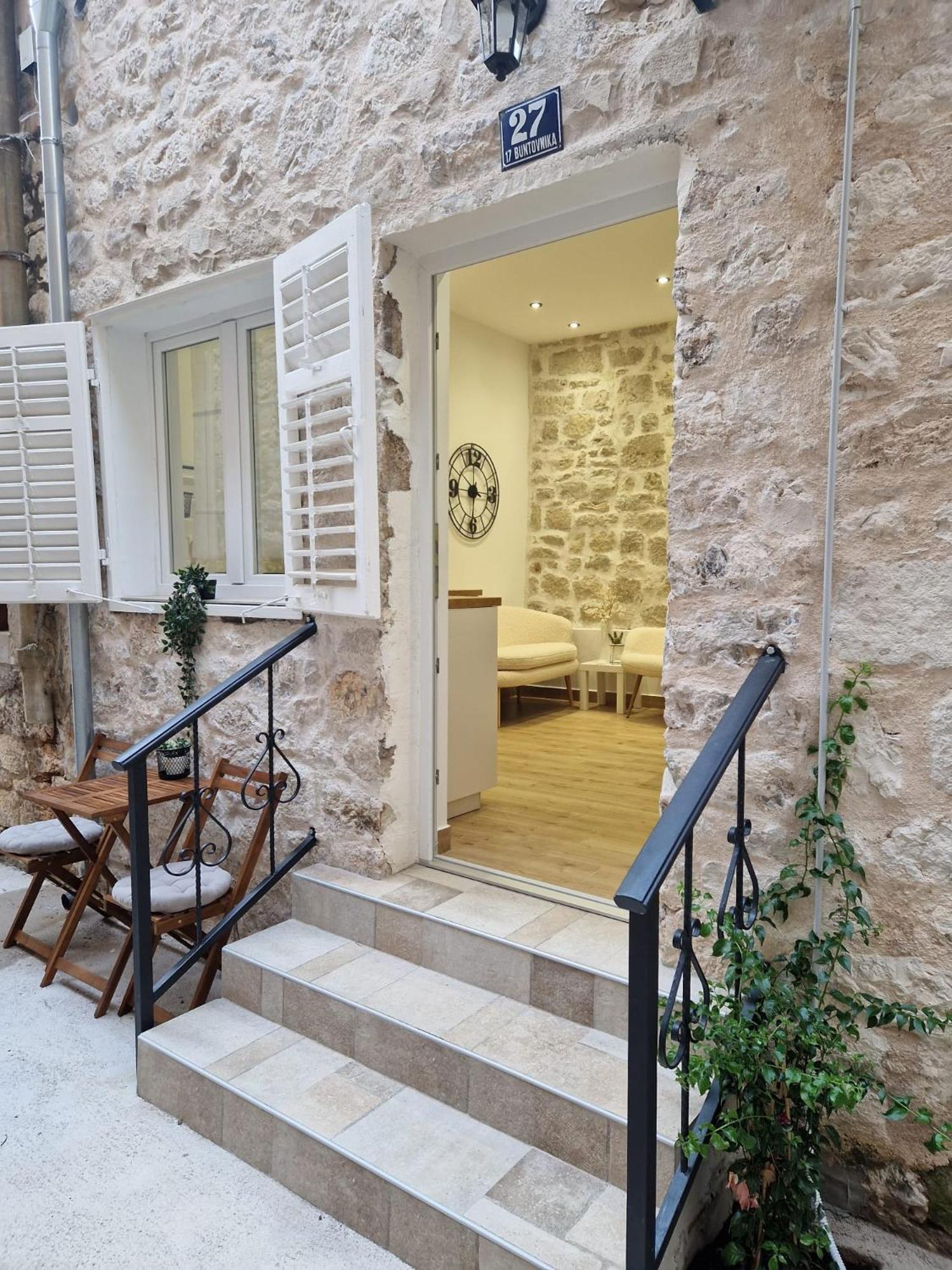 Small House Saint Michael Šibenik Eksteriør billede
